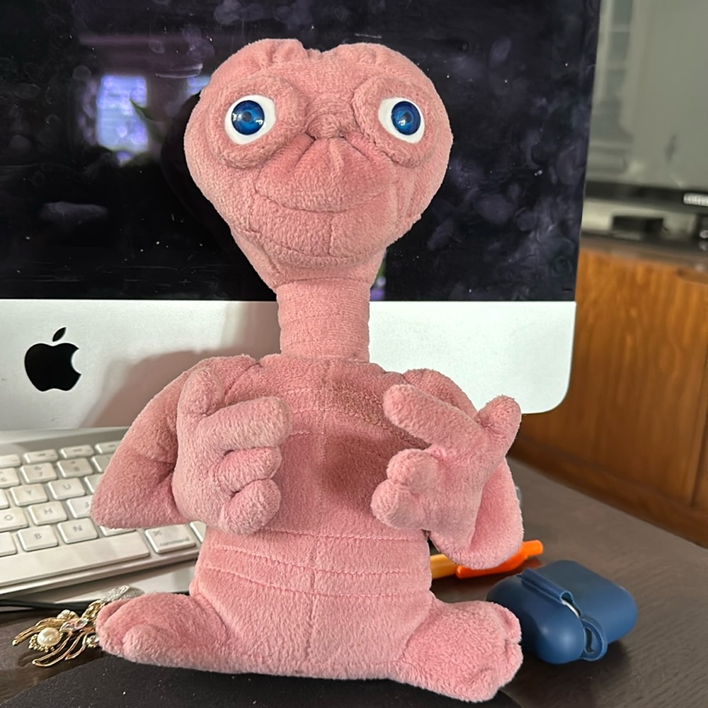 Vintage ET stuffed animal